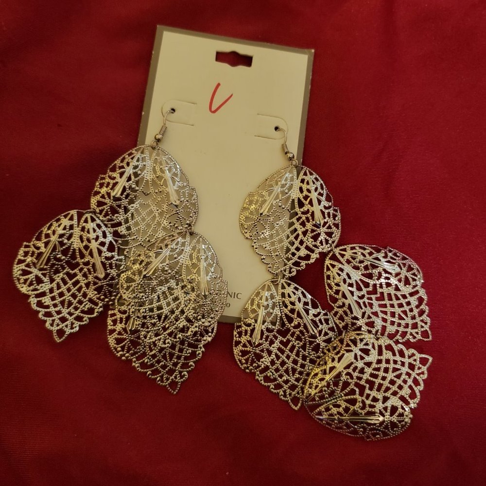 Silver Dangling Earrings
